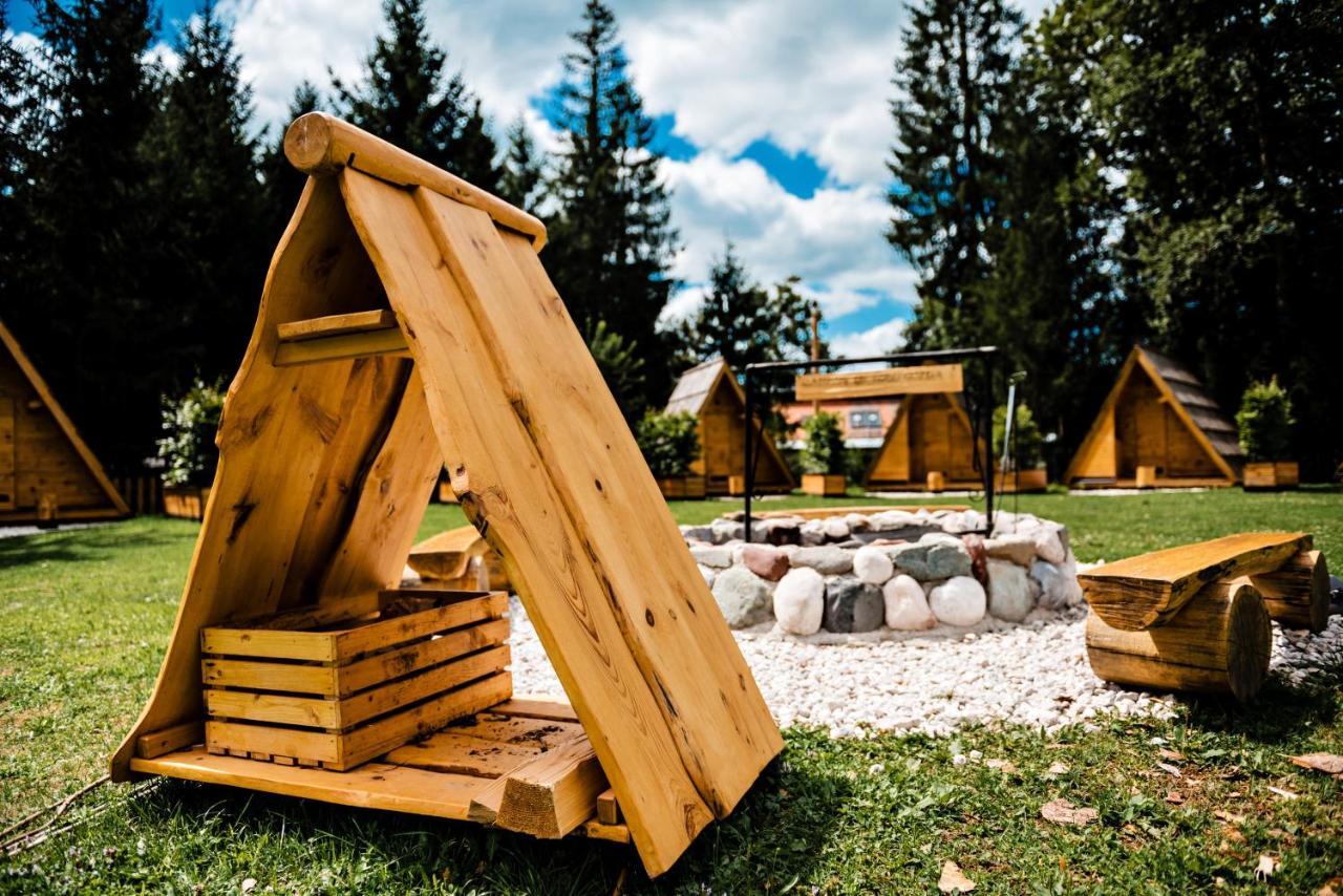 Glamping Forest Edge Камнік Екстер'єр фото